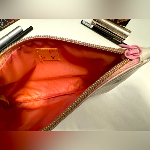 💖CUTE MAKEUP BAG💖SILVER WITH MARBLED LOOK💖 - Picture 4 of 5